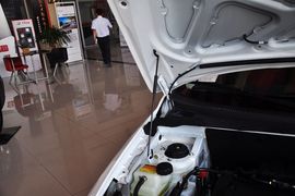 2013款东风风神H30