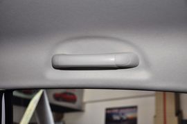 2013款东风风神H30