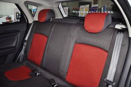 2013款东风风神H30