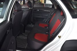 2013款东风风神H30