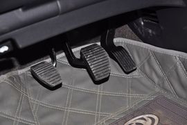 2013款东风风神H30