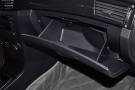 2013款东风风神H30