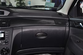 2013款东风风神H30