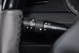 2013款东风风神H30