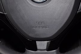 2013款东风风神H30