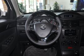 2013款东风风神H30