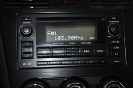 2013款斯巴鲁森林人2.0i豪华版