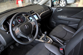 2013款广汽本田理念S1