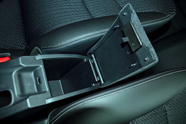 2013款广汽本田理念S1