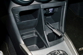 2013款广汽本田理念S1