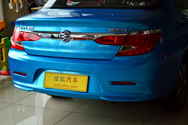 2013款广汽本田理念S1