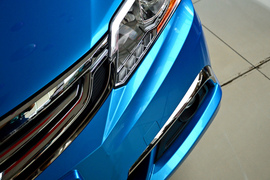 2013款广汽本田理念S1