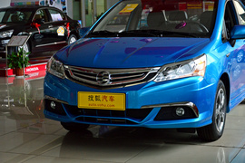2013款广汽本田理念S1