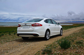 试驾长安福特新蒙迪欧2013款2.0L