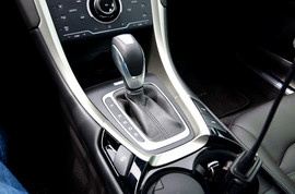 试驾长安福特新蒙迪欧2013款2.0L