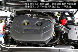 试驾长安福特新蒙迪欧2013款2.0L