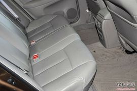 2013款大众速腾空间对比文章配图