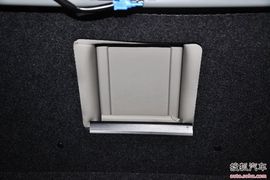 2013款大众速腾空间对比文章配图