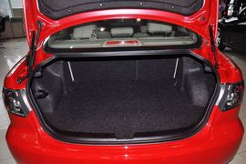2012款马自达MAZDA6