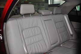 2012款马自达MAZDA6