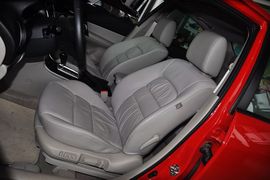 2012款马自达MAZDA6