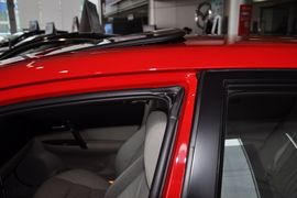 2012款马自达MAZDA6