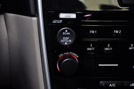 2012款马自达MAZDA6