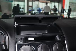 2012款马自达MAZDA6