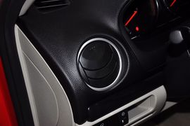 2012款马自达MAZDA6