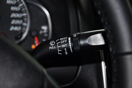 2012款马自达MAZDA6