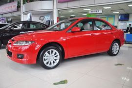 2012款马自达MAZDA6
