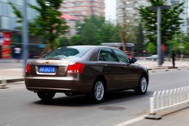 2013款吉利帝豪EC8