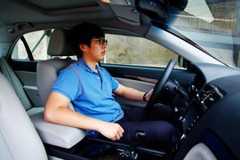 2013款吉利帝豪EC8