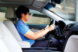 2013款吉利帝豪EC8