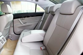 2013款吉利帝豪EC8