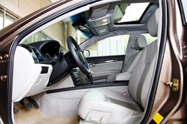 2013款吉利帝豪EC8