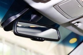 2013款吉利帝豪EC8