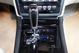 2013款吉利帝豪EC8