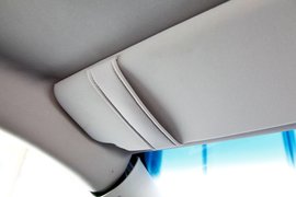 2013款吉利帝豪EC8