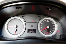 2013款吉利帝豪EC8