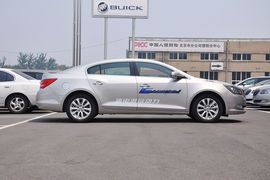 2013款别克君越eAssist节能舒适型