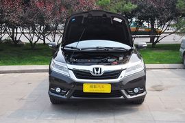 2013款本田凌派1.8L旗舰版