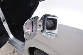 2013款本田凌派1.8L豪华版