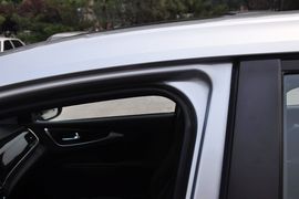 2013款本田凌派1.8L豪华版