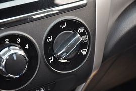 2013款本田凌派1.8L豪华版