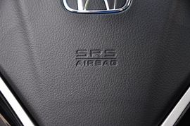 2013款本田凌派1.8L豪华版