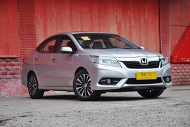 2013款本田凌派1.8L豪华版