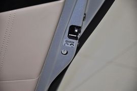 2013款北京绅宝2.0T精英版