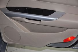 2013款北京绅宝2.0T精英版