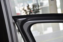 2013款北京绅宝2.0T精英版